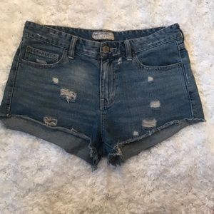 Free People jean shorts. Size 27